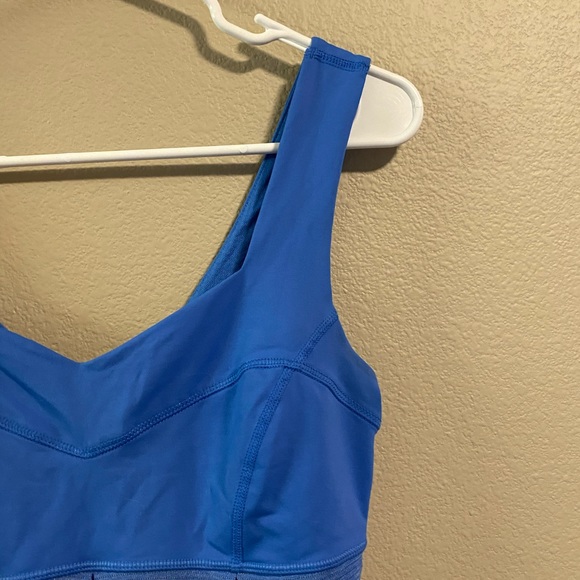 Lululemon tank top - Picture 3 of 6